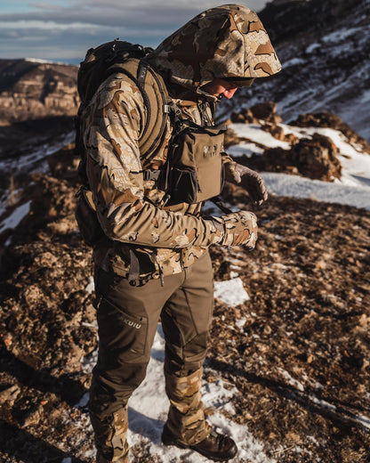 Axis Hybrid Hooded Jacket | Vias