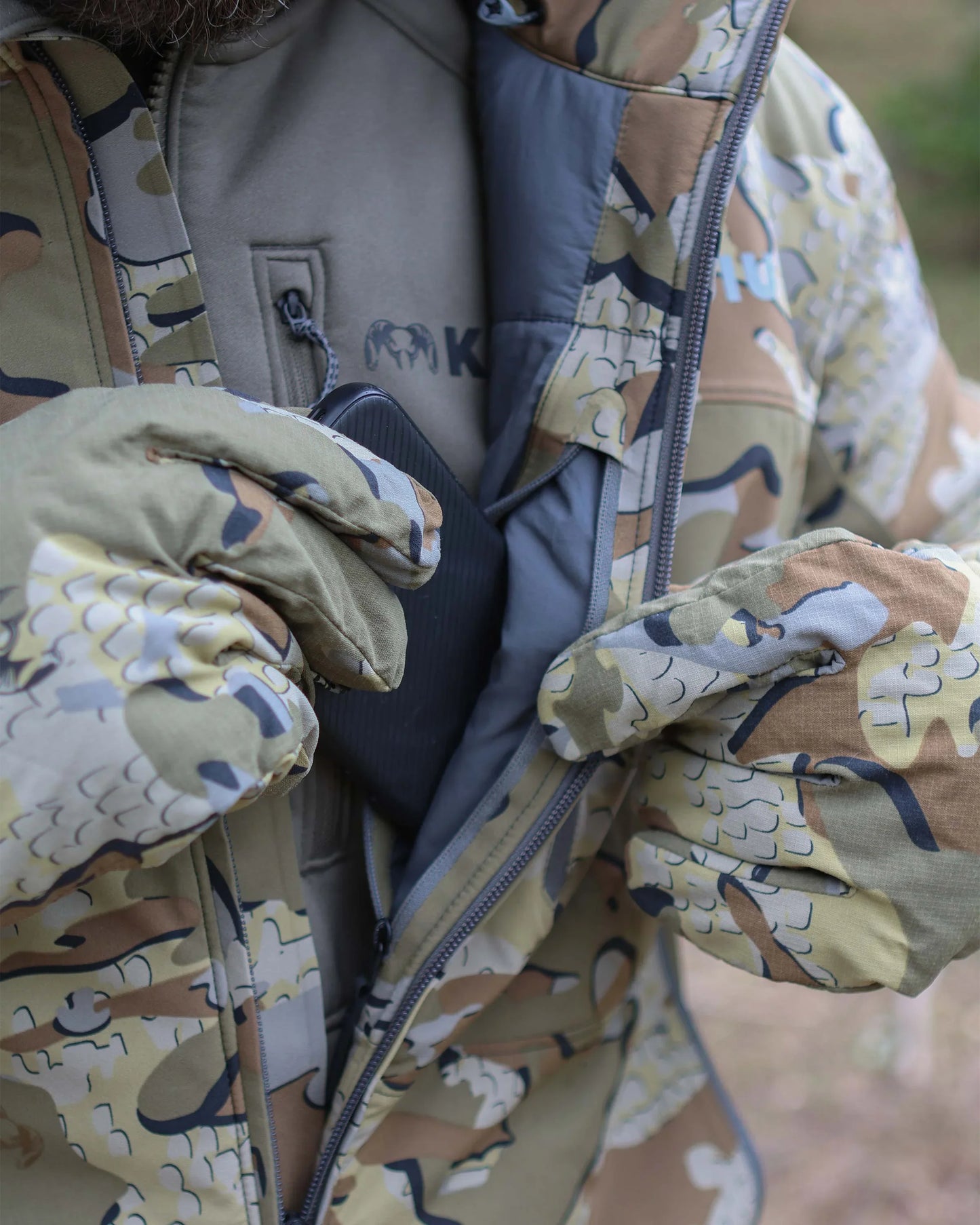 Mountain PRO Hooded Jacket | Vias
