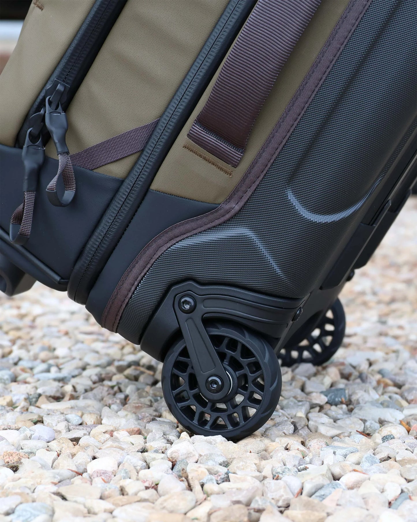 Waypoint 3000 Carry-On Roller | Bourbon