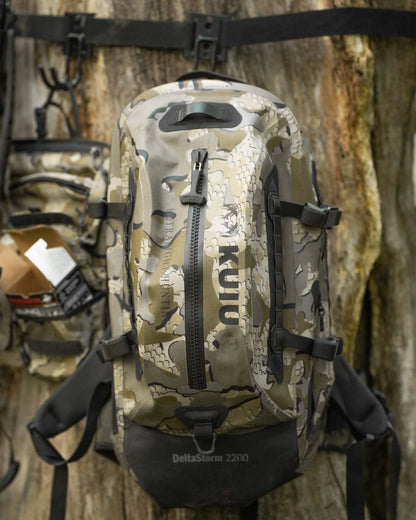 DeltaStorm 2200 Submersible Backpack | Coyote Brown