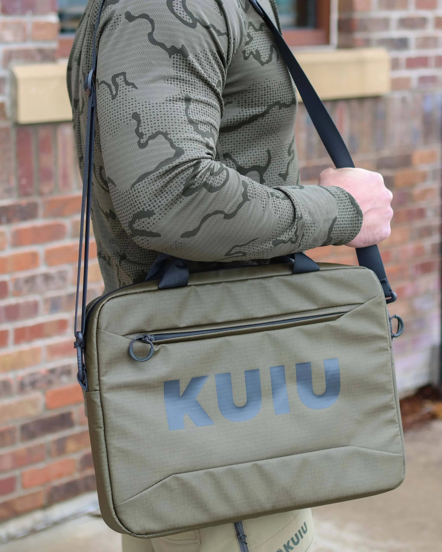 Waypoint Messenger Bag | Black